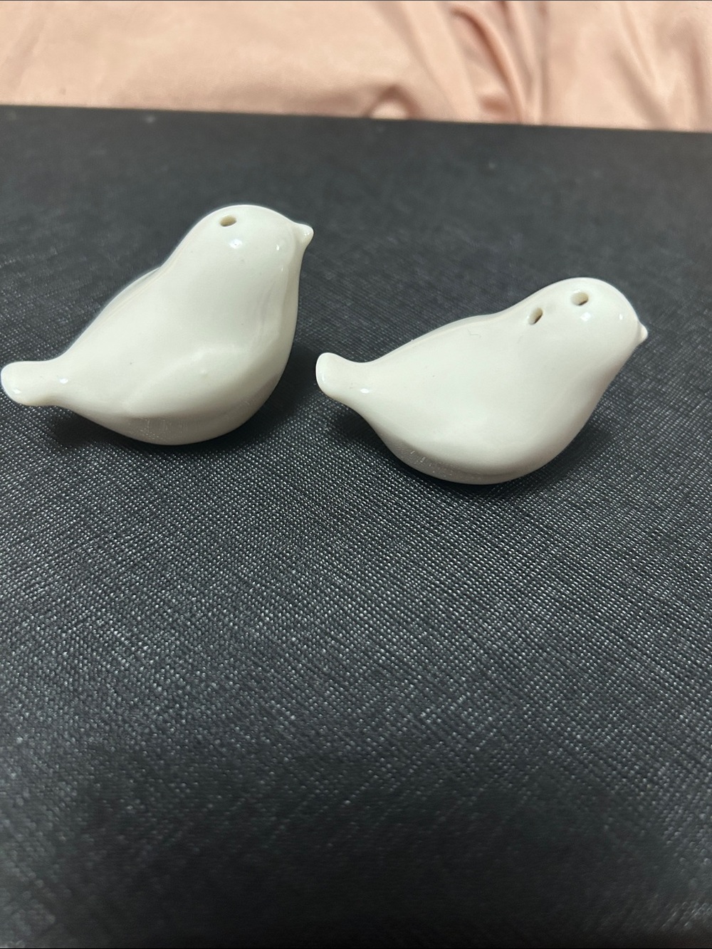 Set Of 2" Mini White Bird Salt & Pepper Shakers Dove Love Birds Ceramic